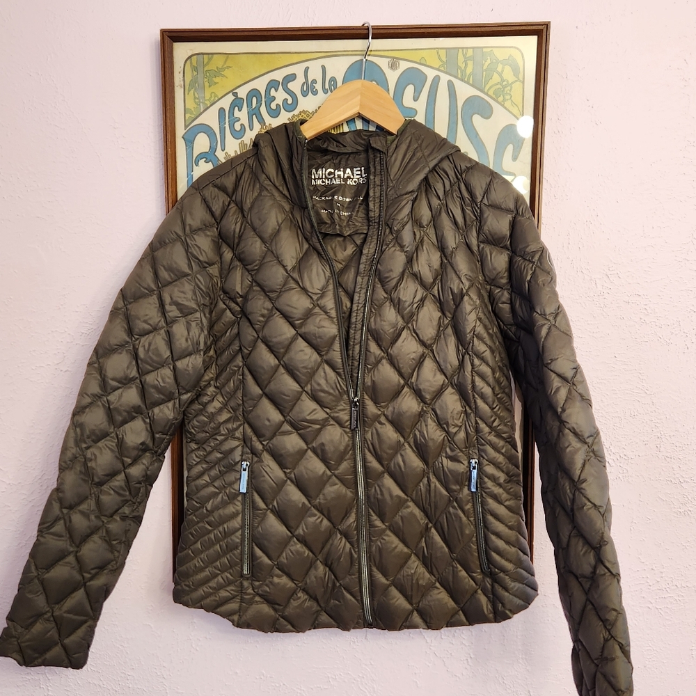 Michael kores puffer jacket down fill